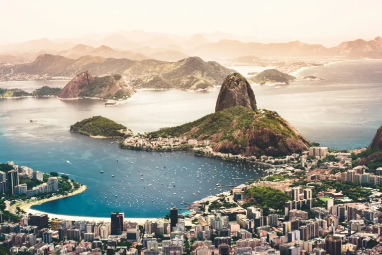 vista panorámica de la ciudad y la playa de Río de Janeiro